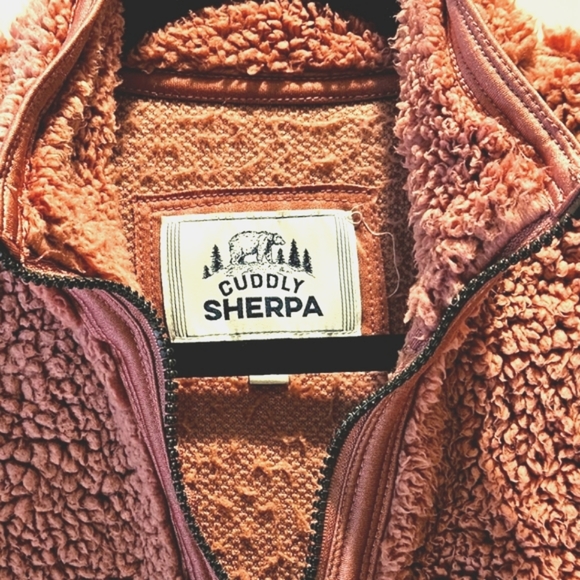 Cuddly Sherpa Girl Pullover Sweater - Picture 4 of 5